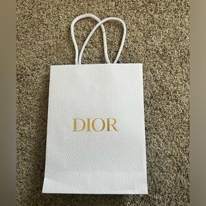 Dior medium Texture Pebble Paper Shopping Bag with gold star